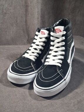Vans Old Skool Sk8-Hi Classic Black Canvas Suede Leather Sneakers NEAR NEW US 8